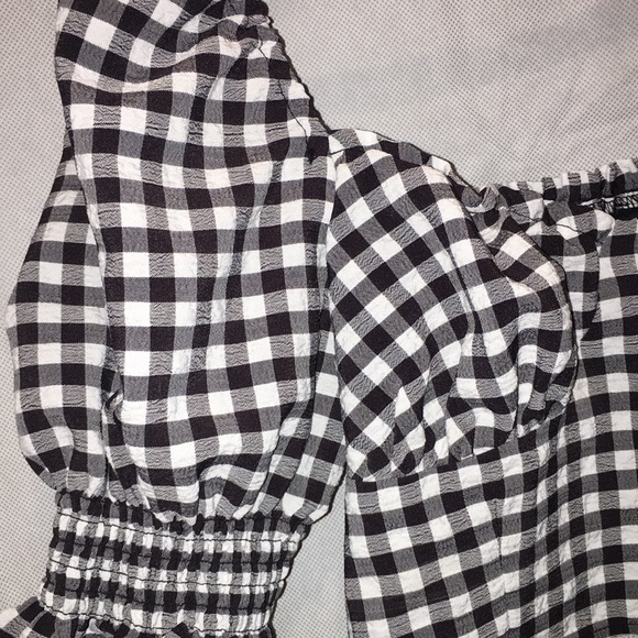 H&M Divided Puff Sleeve Crop Top | Black And White | Size S - Picture 2 of 5